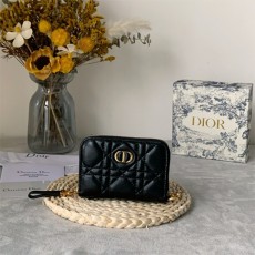 DIOR 지갑